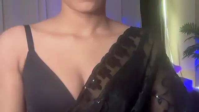 Wow-nisha's cam snapshot