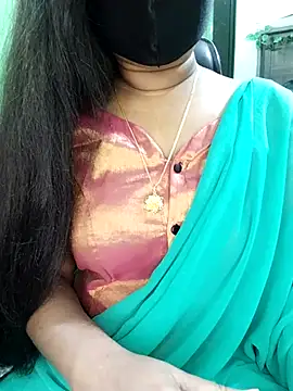 Idhika-Paul's cam snapshot