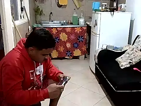 Boycuriousxxx's cam snapshot