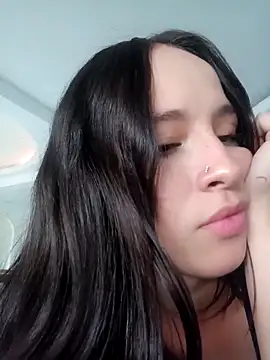 CARO_ADAMS1's cam snapshot