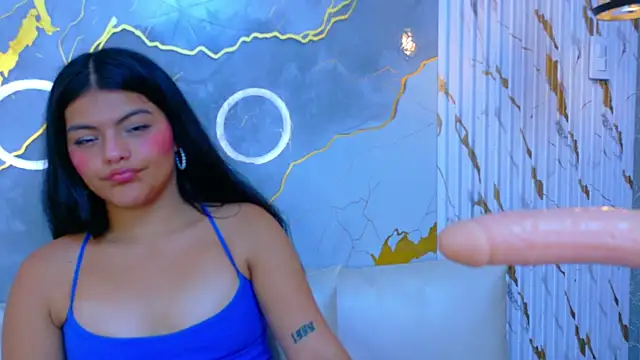 NIKIBUNNY's cam snapshot