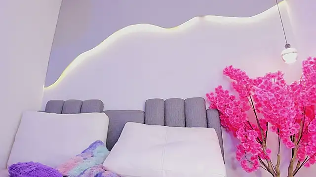 celeste_wayne's cam snapshot