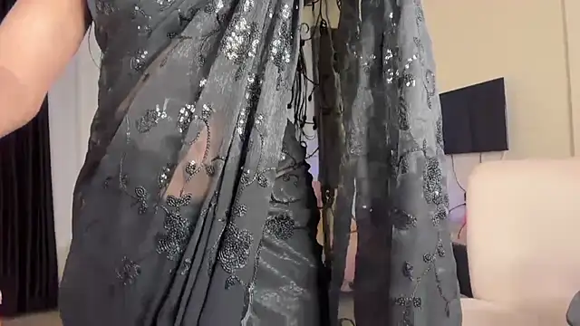 Wow-nisha's cam snapshot