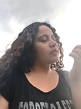 Yaya_watson live sex cam