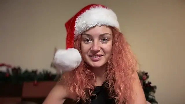 Reddgiirl's cam snapshot