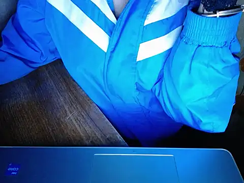 maian_love's cam snapshot