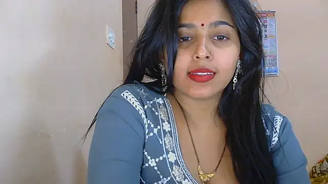 Cute-Simmi69's cam snapshot