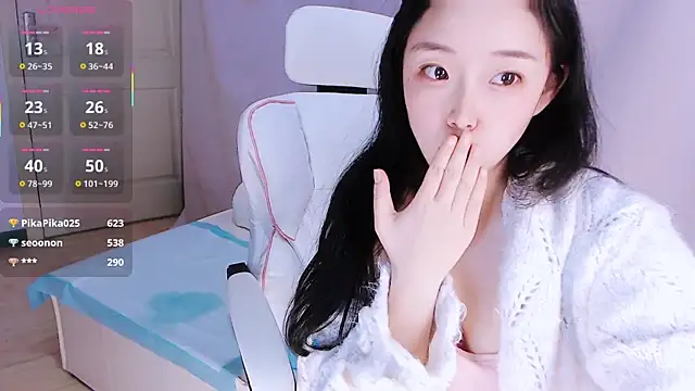 Niannian- live sex cam