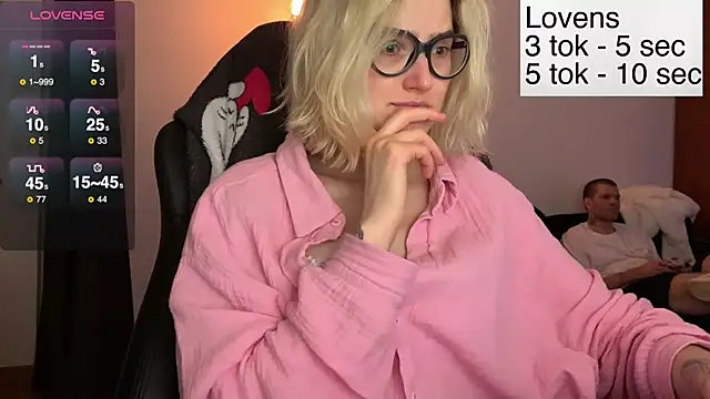 Sexy_Sweets's cam snapshot