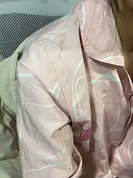 Mina048's cam snapshot