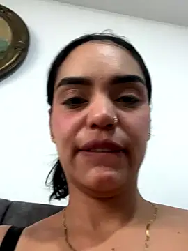 Sara-77's cam snapshot