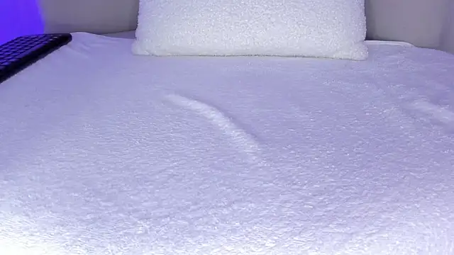 cutte_hanna18's cam snapshot