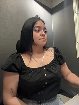 Emily_Rivers_'s cam snapshot