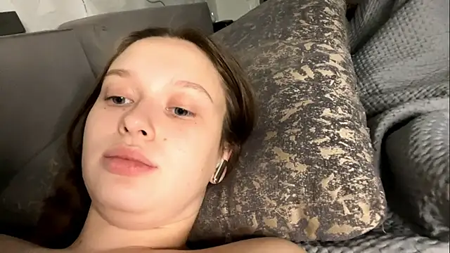 CharlynDini's cam snapshot