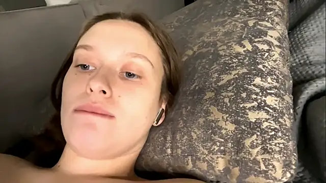 CharlynDini's cam snapshot