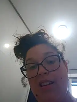 VAL_BBW's cam snapshot