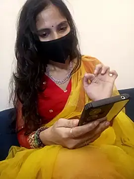 Ur_prisha7's cam snapshot