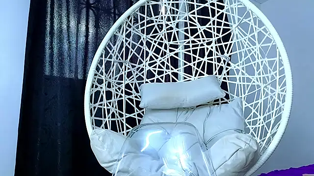 cuteeimy's cam snapshot