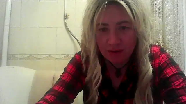 ClaireShannon's cam snapshot