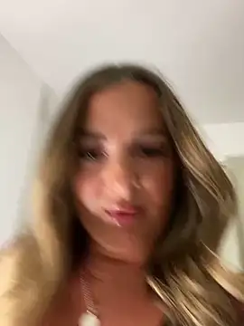 SexyWillowUk's cam snapshot