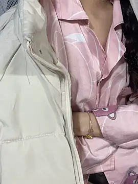 Mina048's cam snapshot