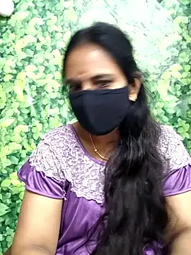 Queen-Neha's cam snapshot