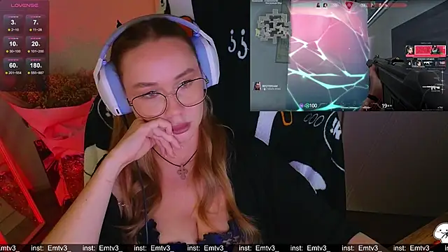 Emili1-'s cam snapshot