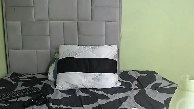 Mimi_Passion's cam snapshot