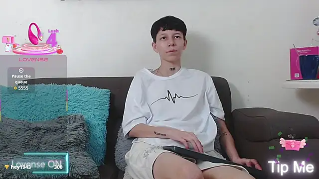 LiamBrown09's cam snapshot