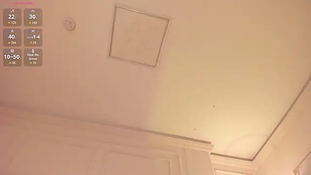 MiaFarrell_'s cam snapshot