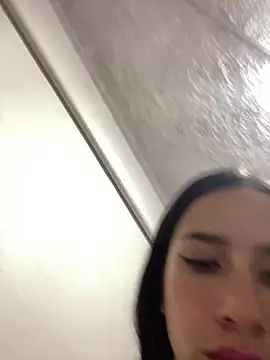 Laskhmi_'s cam snapshot