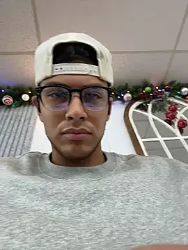 StrokingDaddy4 live sex cam