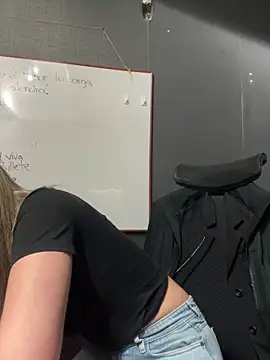 Isabella_Varella live sex cam