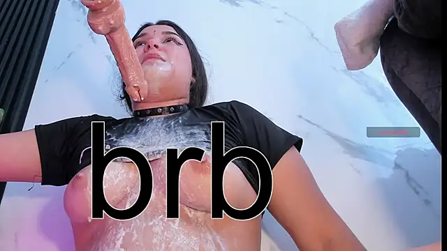 velvet_rosee_'s cam snapshot