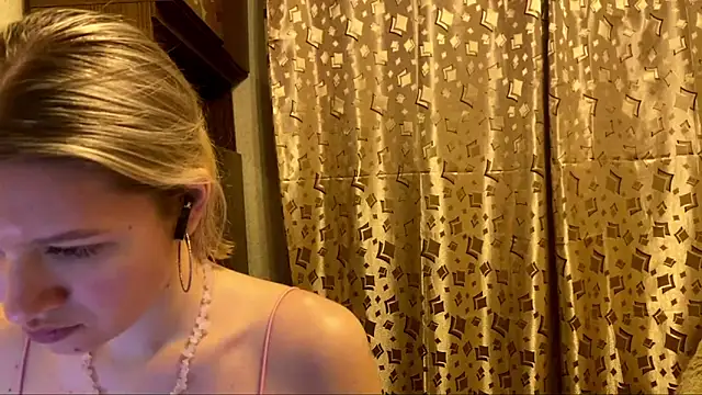 SkyeDavis's cam snapshot