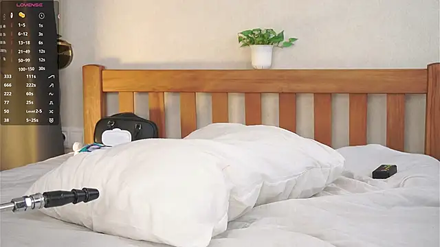 OdetteAven's cam snapshot