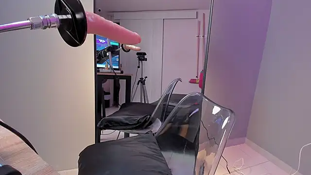 Amy_whittee's cam snapshot