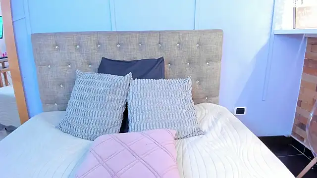 maiterivas's cam snapshot