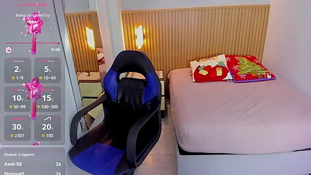 clarise_hall3's cam snapshot