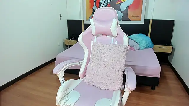 i_am_karoll's cam snapshot