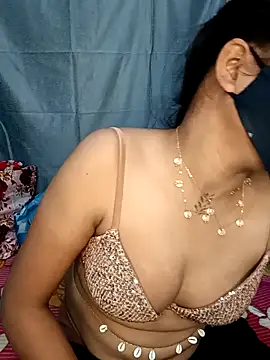 CUTE-567's cam snapshot