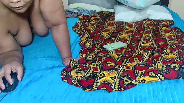 Bbw255's cam snapshot