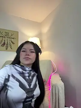 violettabond's cam snapshot