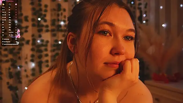 cheeky_cherry_'s cam snapshot