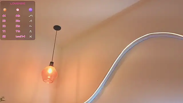 lulu_wonder's cam snapshot