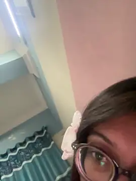 Saguphtah_Chattergy_22's cam snapshot