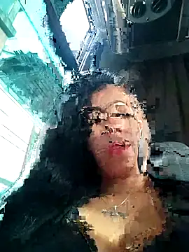 Luianna's cam snapshot