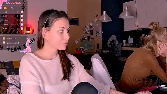 KatiKate live sex cam