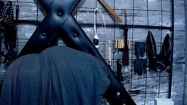 Alana_Roth's cam snapshot