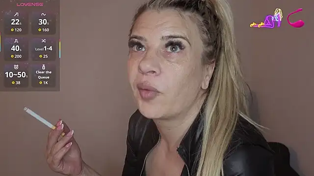 NadyaRubia's cam snapshot